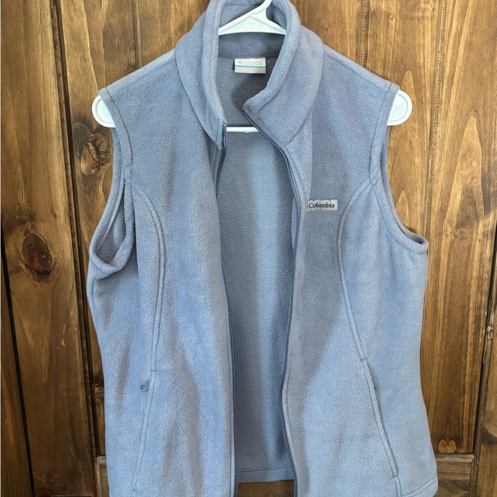 Columbia Women's Light Purple Fleece Vest